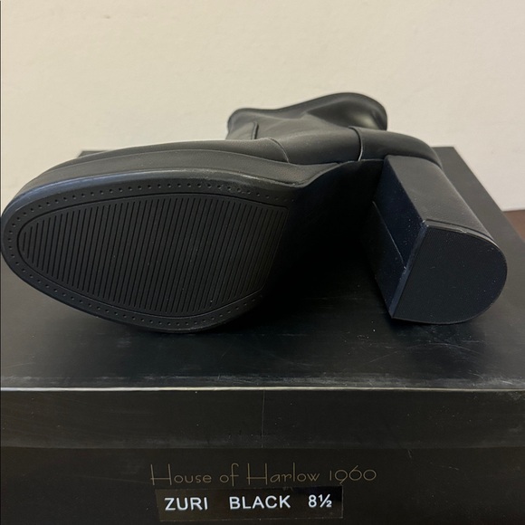 HOUSE OF HARLOW 1960
ANKLE PLATFORM
BOOTS BLACK NEW size 8/5. #2 - Picture 10 of 15